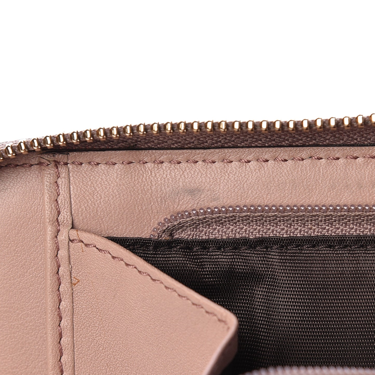 Patent Medium Soho Zip Around Wallet Dark Cipria