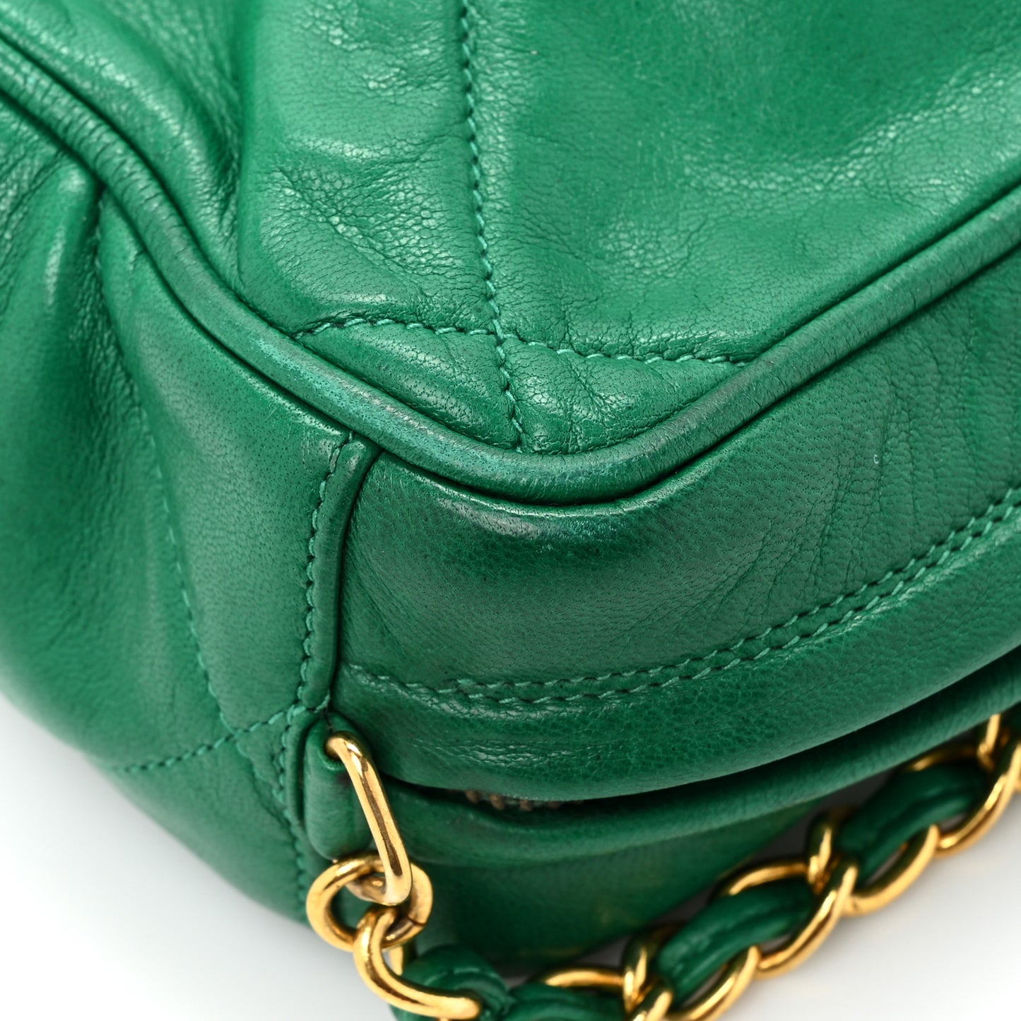 Lambskin Quilted CC Tassel Camera Case Green