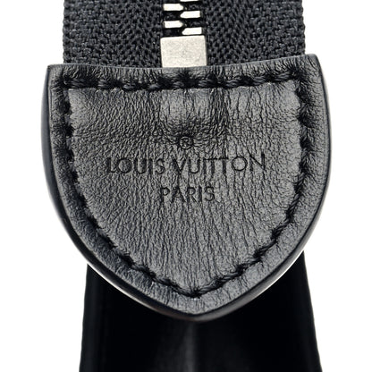Louis Vuitton Monogram Eclipse Key Pouch Voyage 6 of 6