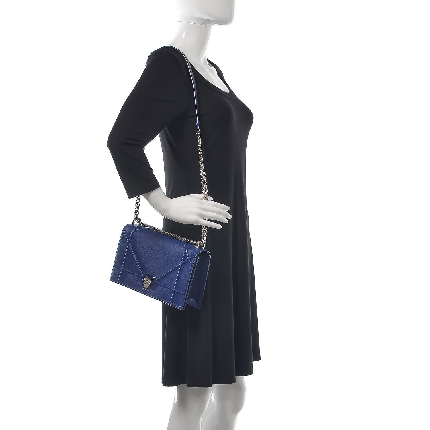 Christian Dior Grained Calfskin Medium Diorama Flap Bag Bleu De Minuit 2 of 7