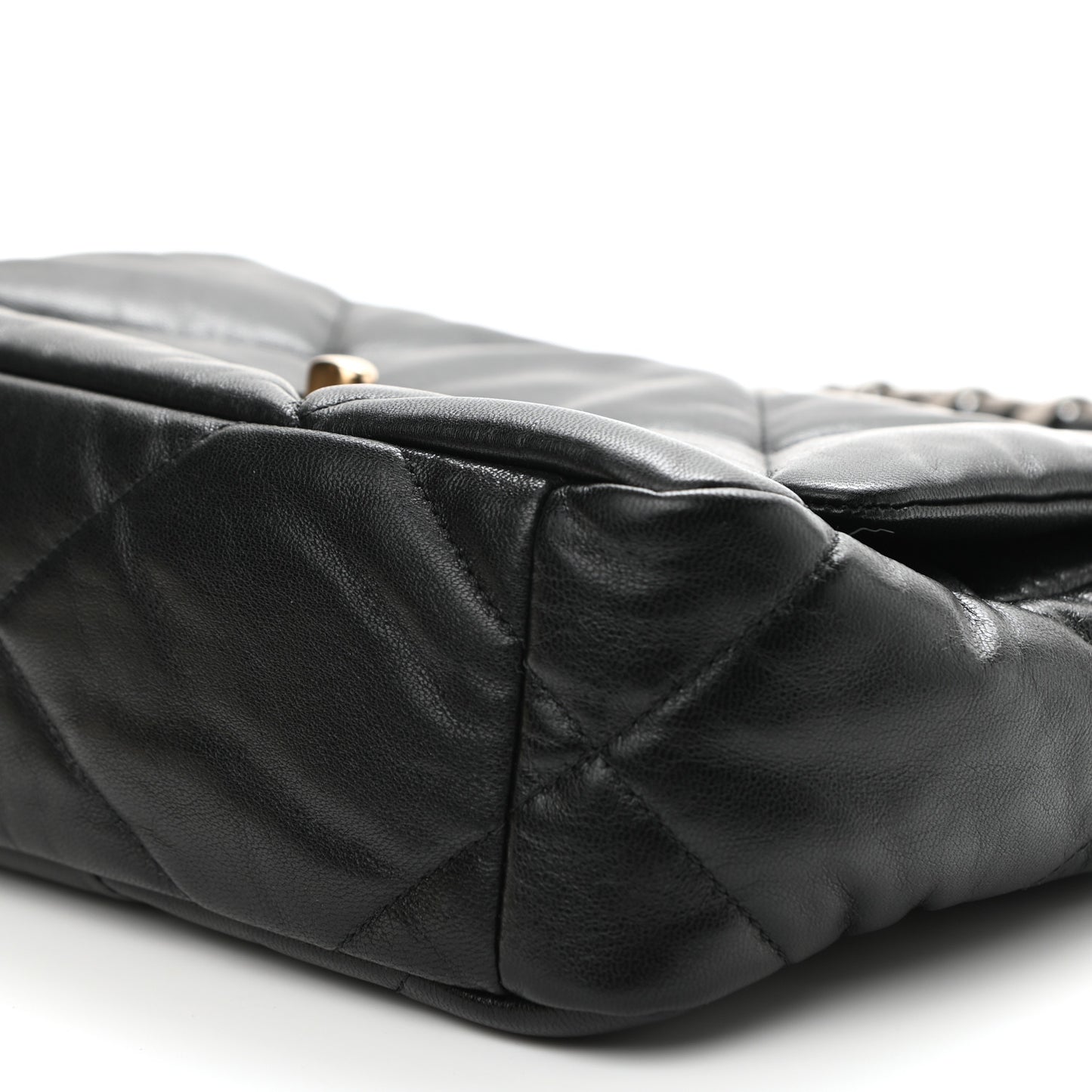 Goatskin Quilted Medium Chanel 19 Flap Black