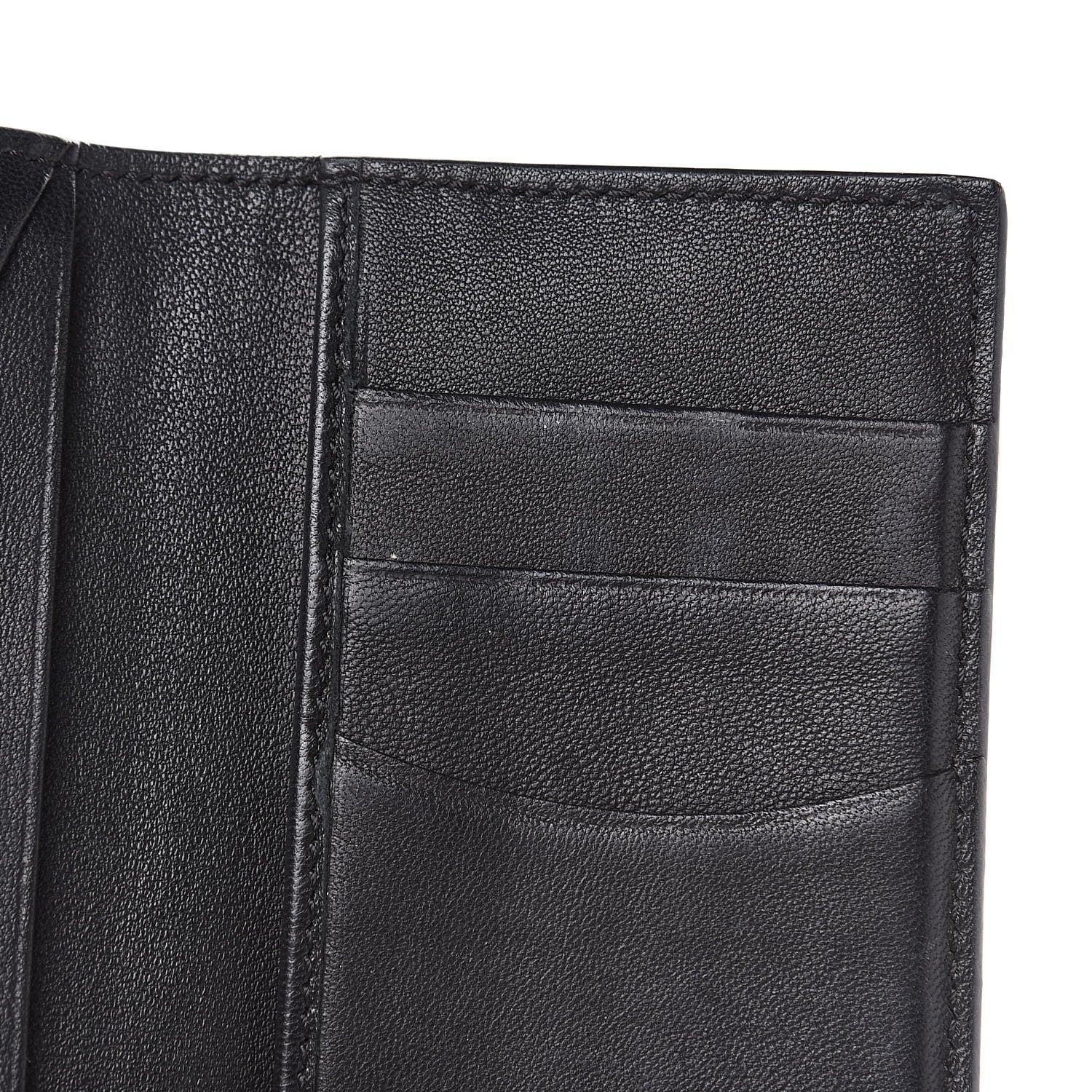 Alexander McQueen Metallic Textured Calfskin Skull Bi Fold Card Holder Silver 8 of 9