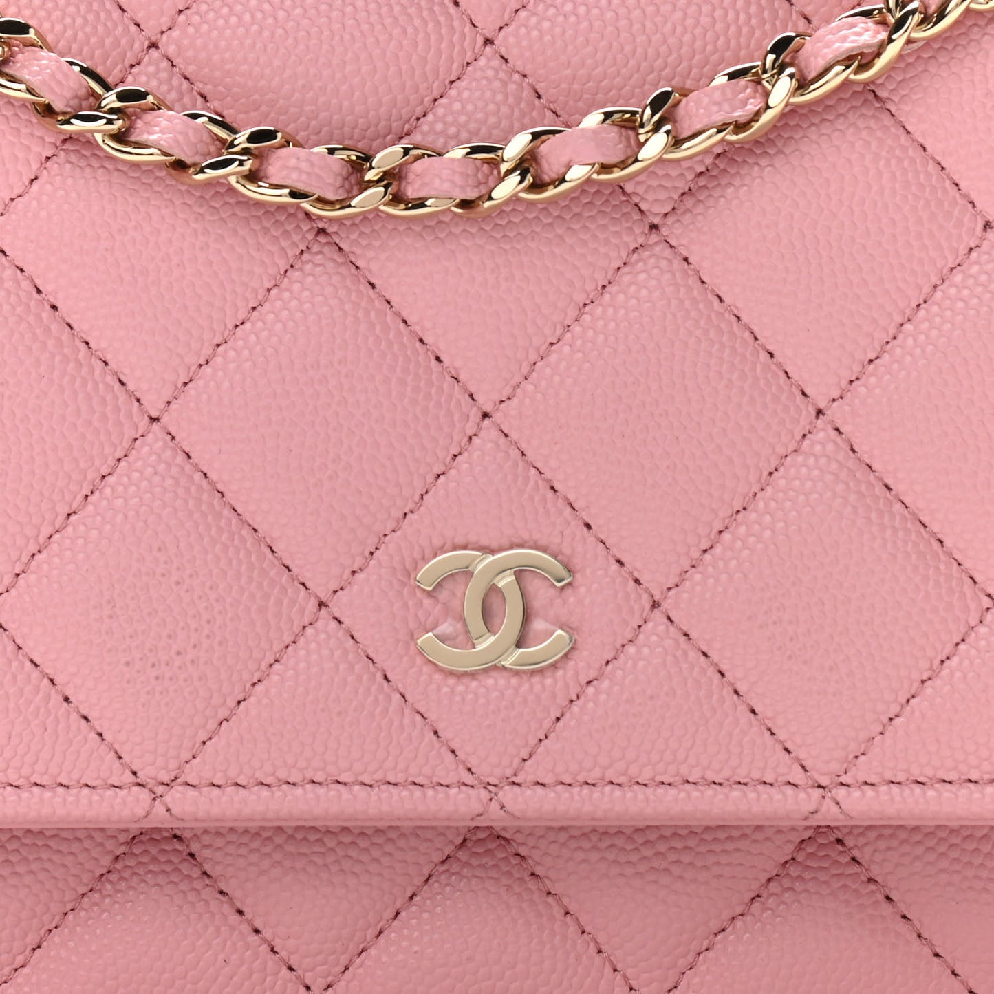 Caviar Quilted Wallet On Chain WOC Light Pink
