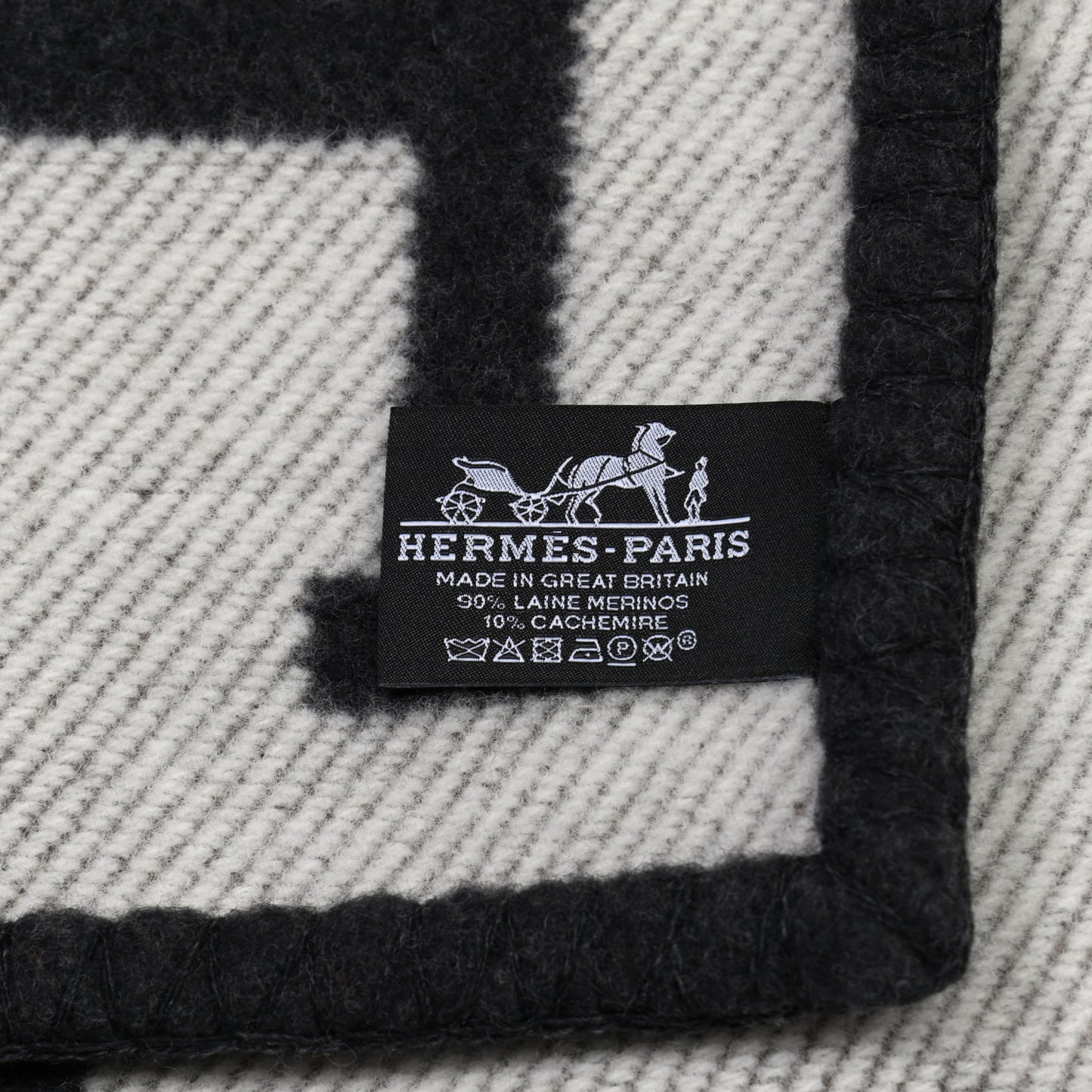 Wool Cashmere Avalon Blanket Ecru Gris Fonce