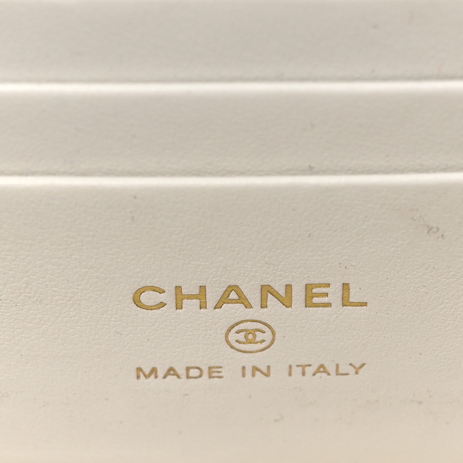 Chanel Caviar Quilted Small Vanity Case With Chain White 6 of 15