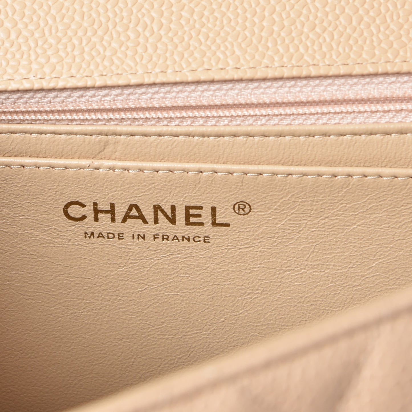 Caviar Quilted Jumbo Single Flap Beige Clair