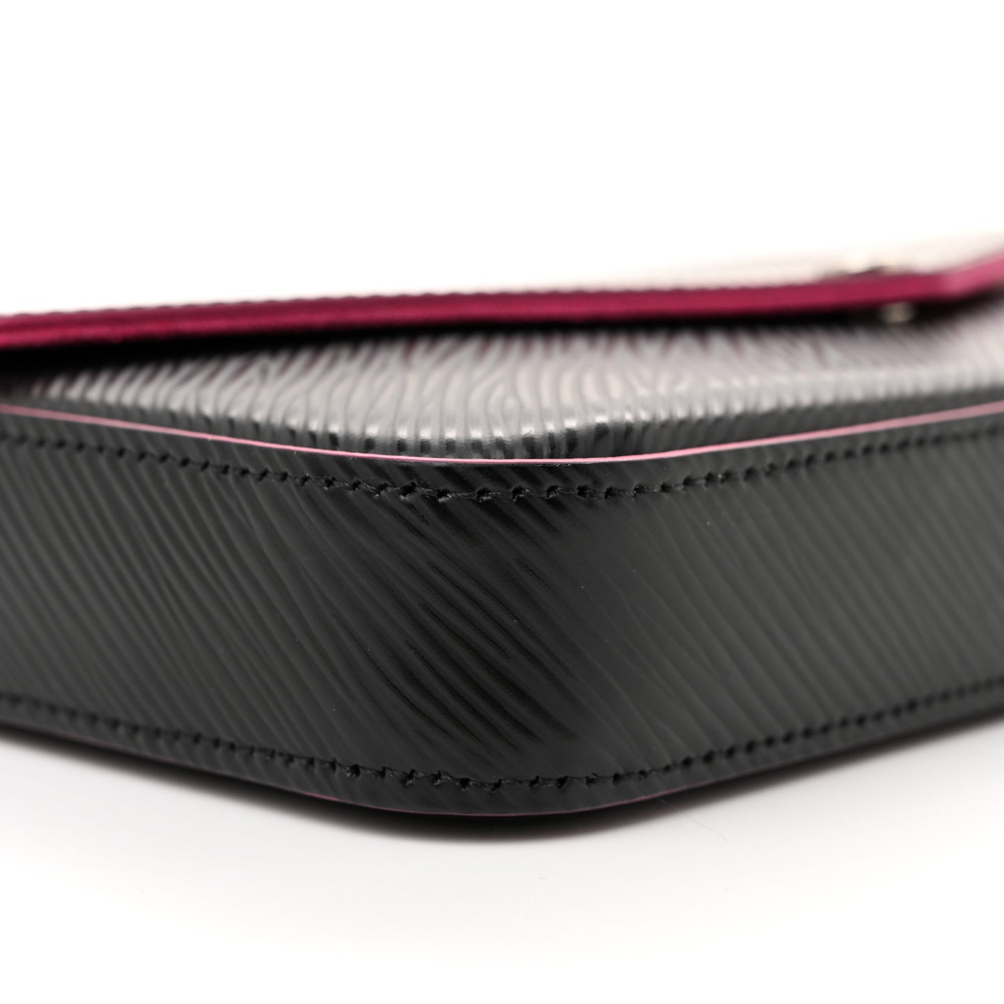 Epi Pochette Felicie Black Hot Pink
