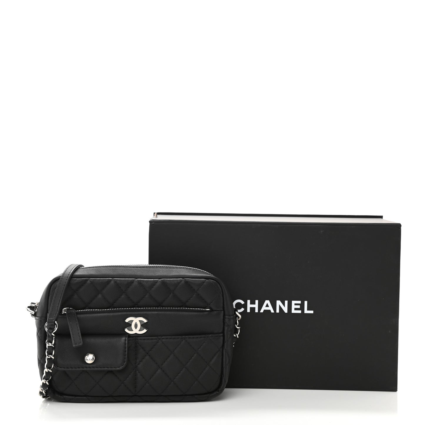 Calfskin Quilted Ultra Pocket Camera Case Black