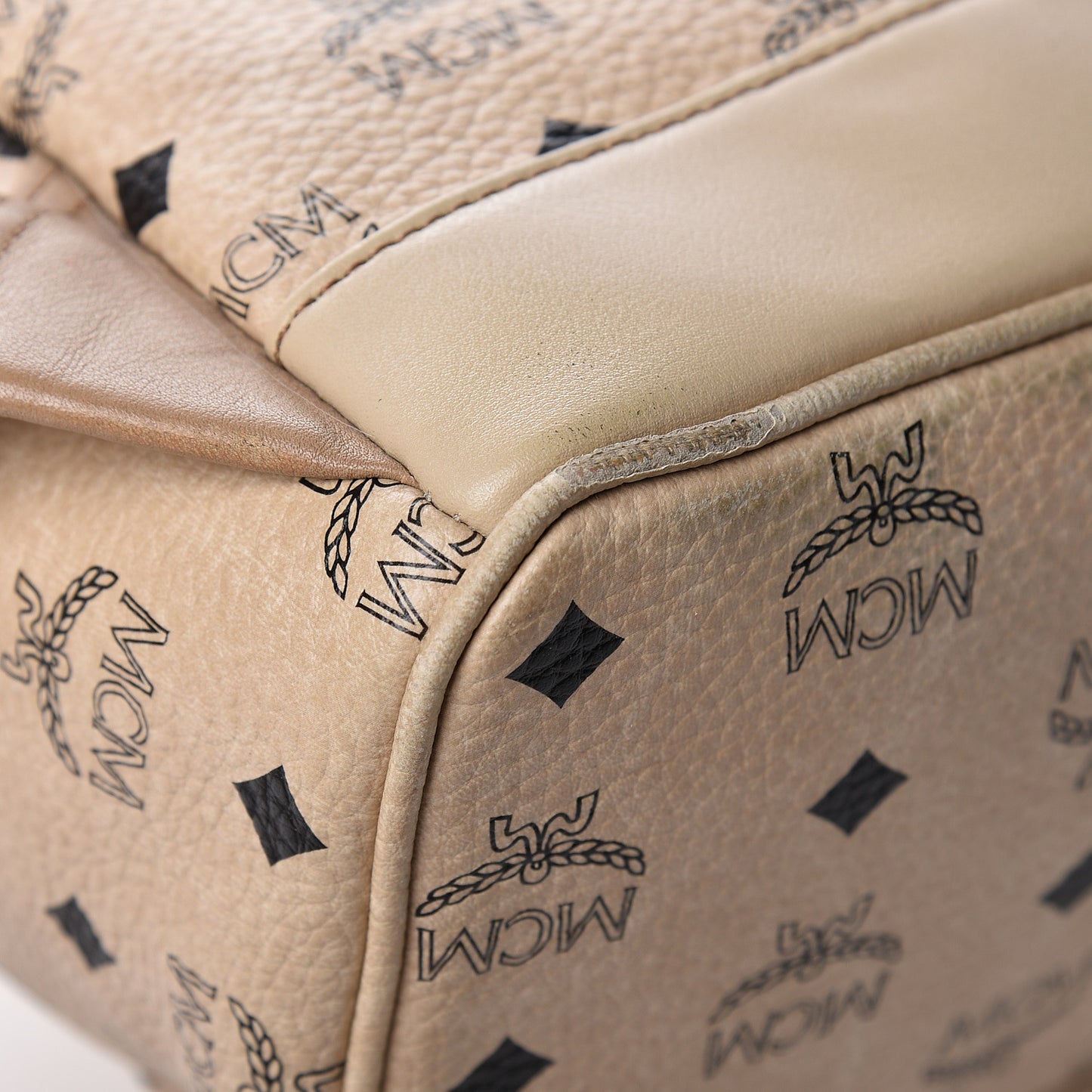 Visetos Medium Studded Stark Backpack Beige