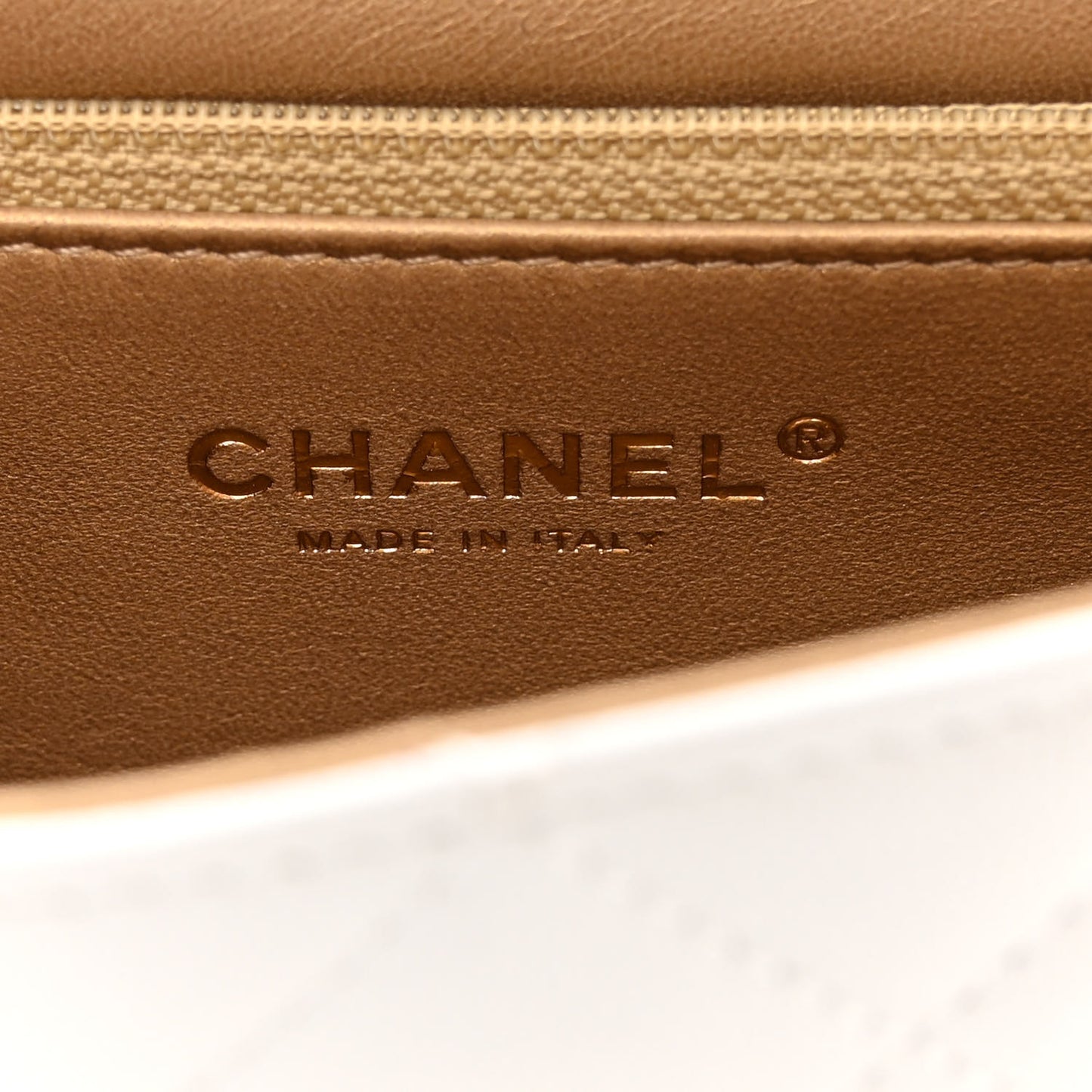 Lambskin Quilted Small Chic Pearls Flap White