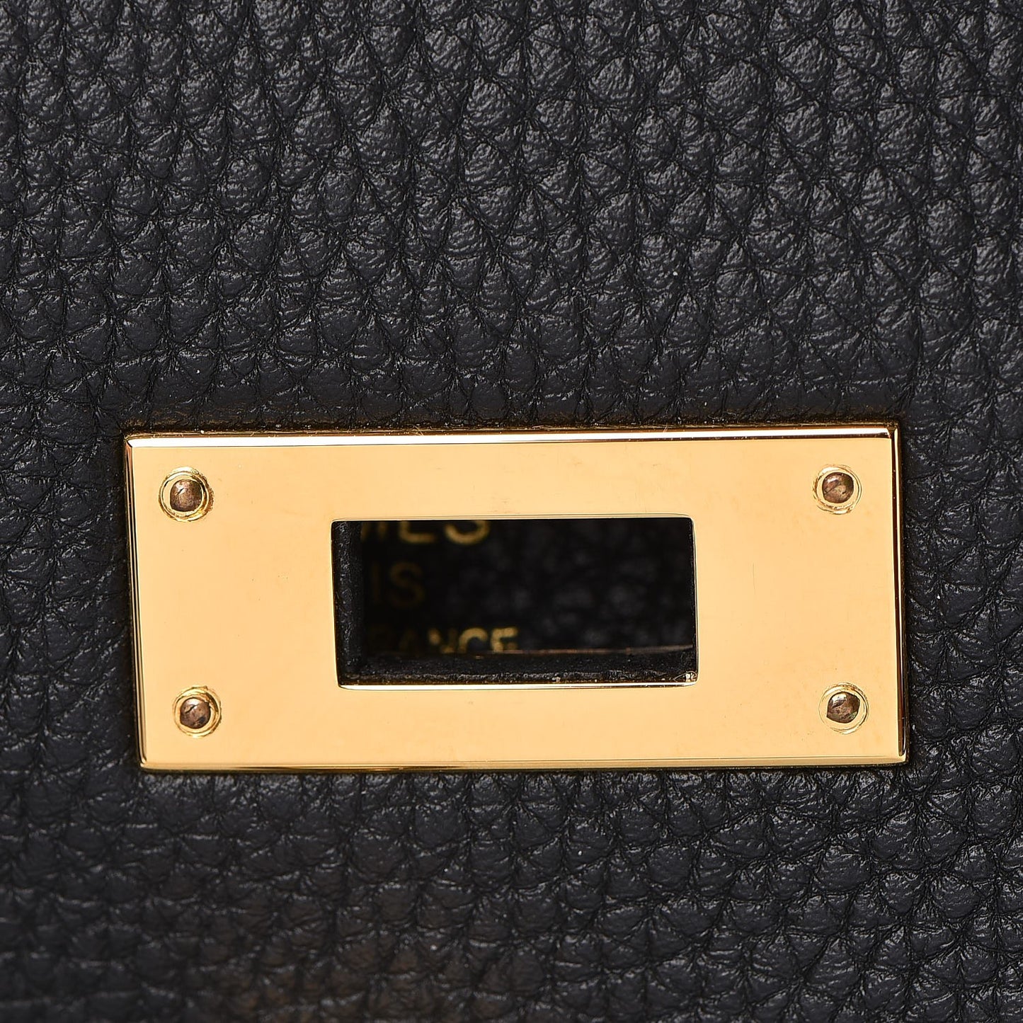 Togo Kelly Retourne 32 Black