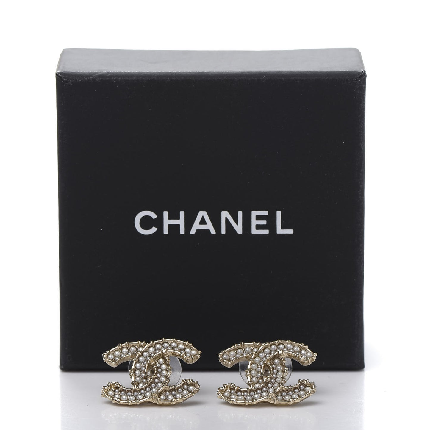 Pearl CC Camellia Express Stud Earrings Gold