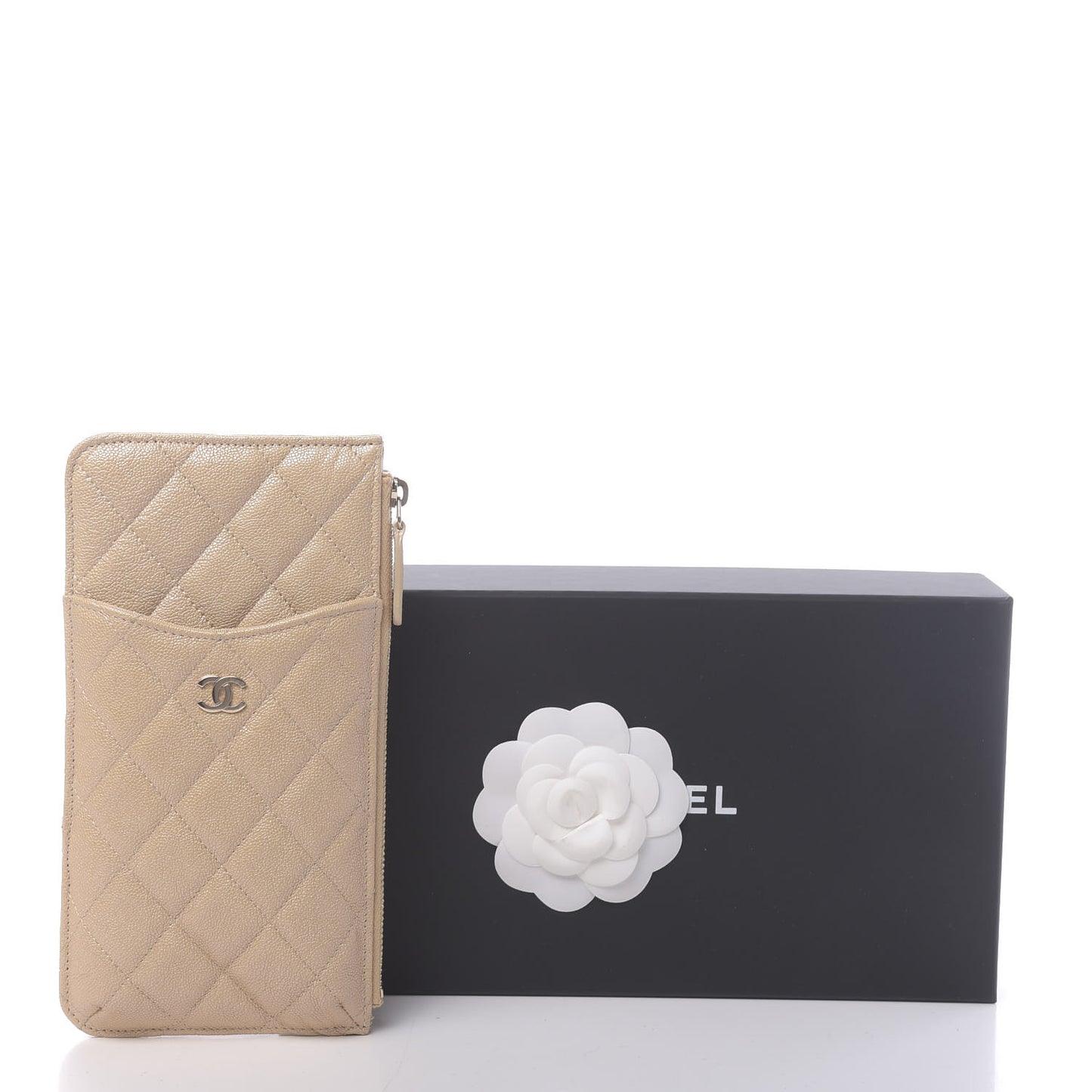 Iridescent Caviar Quilted Classic Flat Wallet Pouch Beige