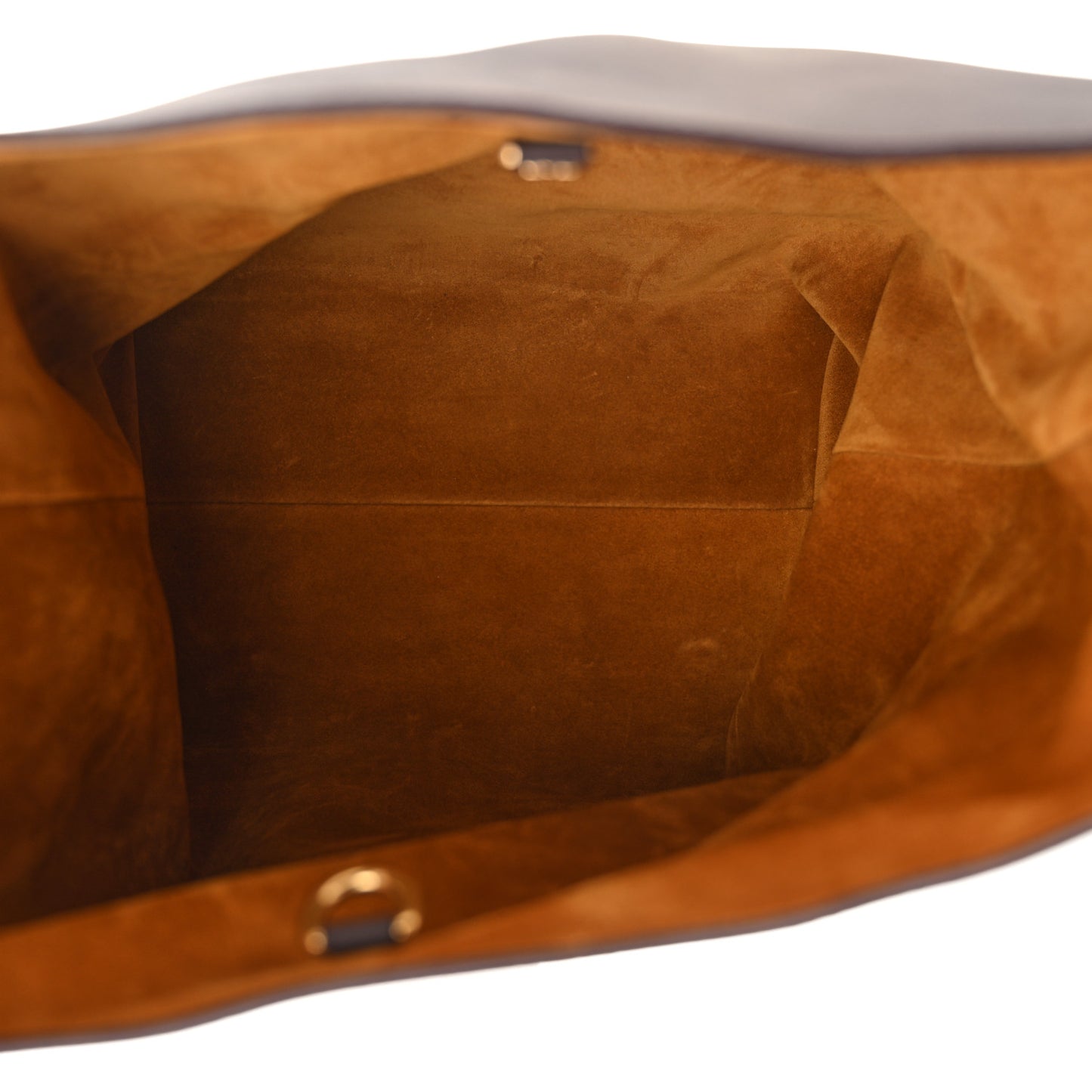 Grained Calfskin Low Key Hobo MM Ebene