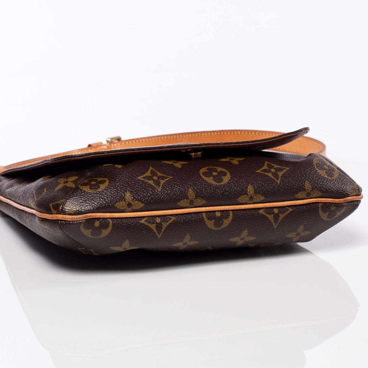 Monogram Musette Salsa