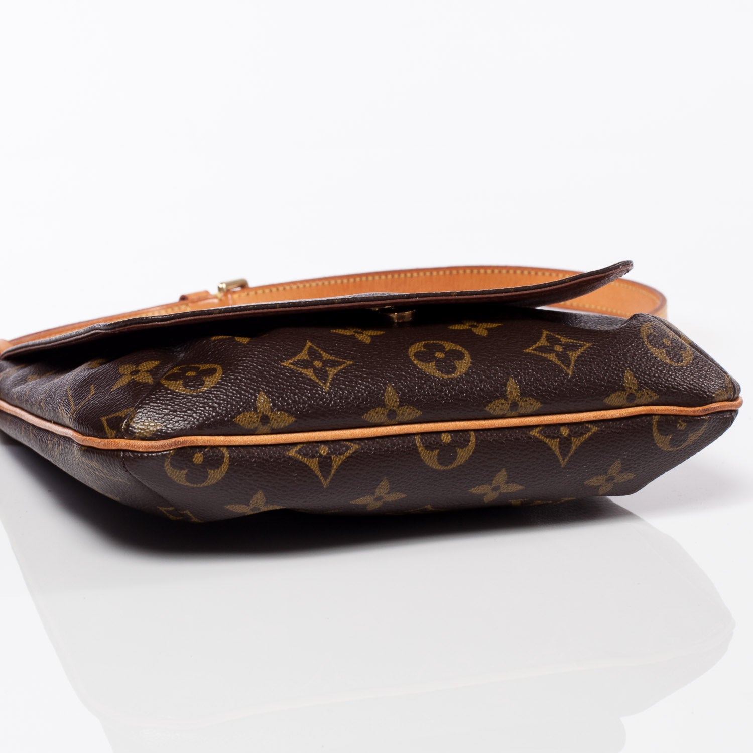 Louis Vuitton Monogram Musette Salsa 5 of 9