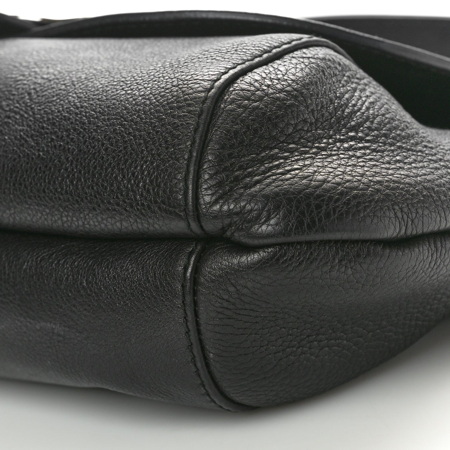 Pebbled Calfskin Medium Techno Horsebit Shoulder Flap Bag Black
