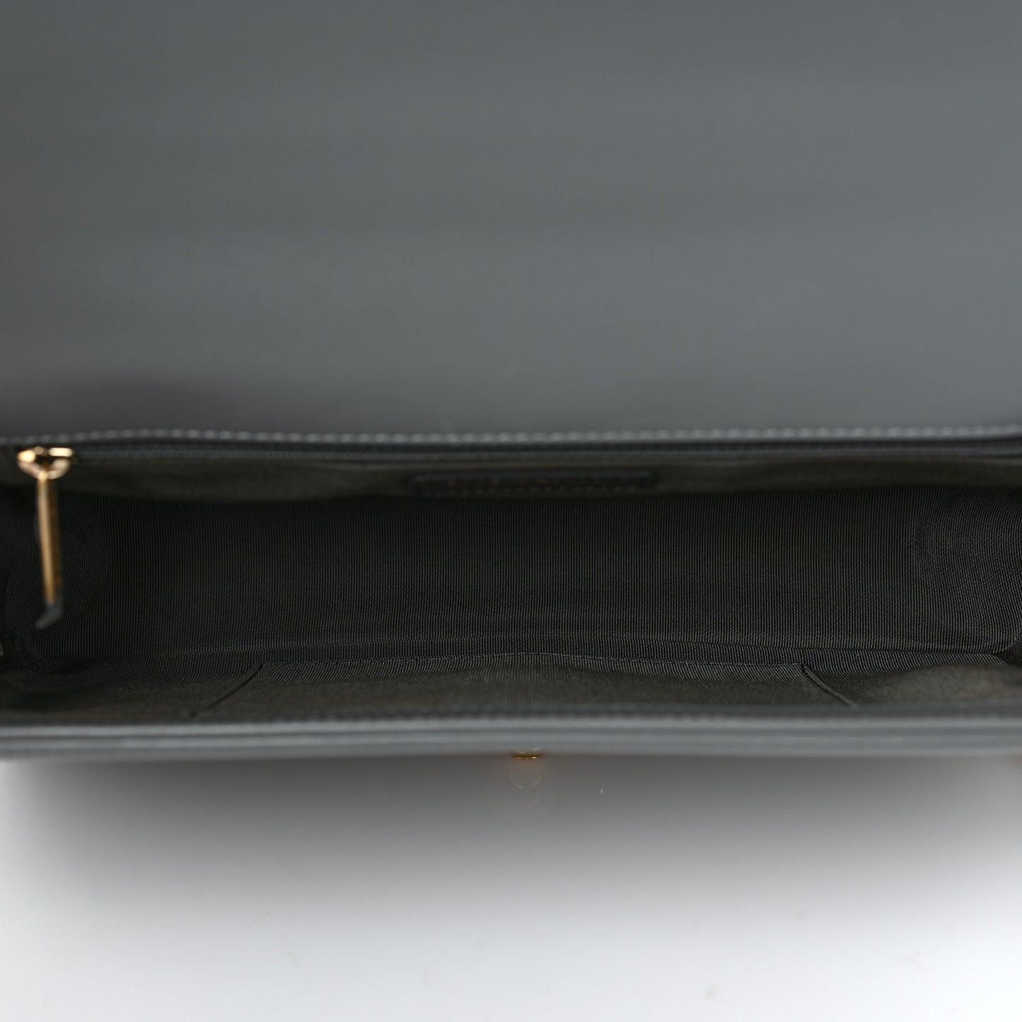 Lambskin Quilted New Medium Boy Flap Grey