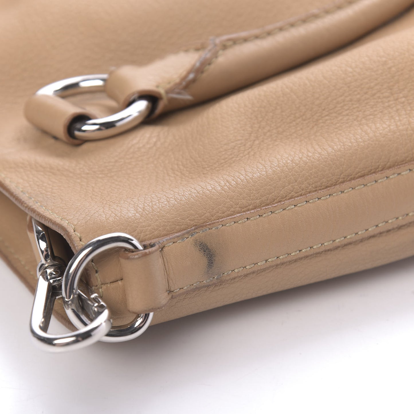 Vitello Daino Shoulder Bag Sabbia