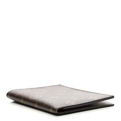 Louis Vuitton Monogram Passport Cover 4 of 10