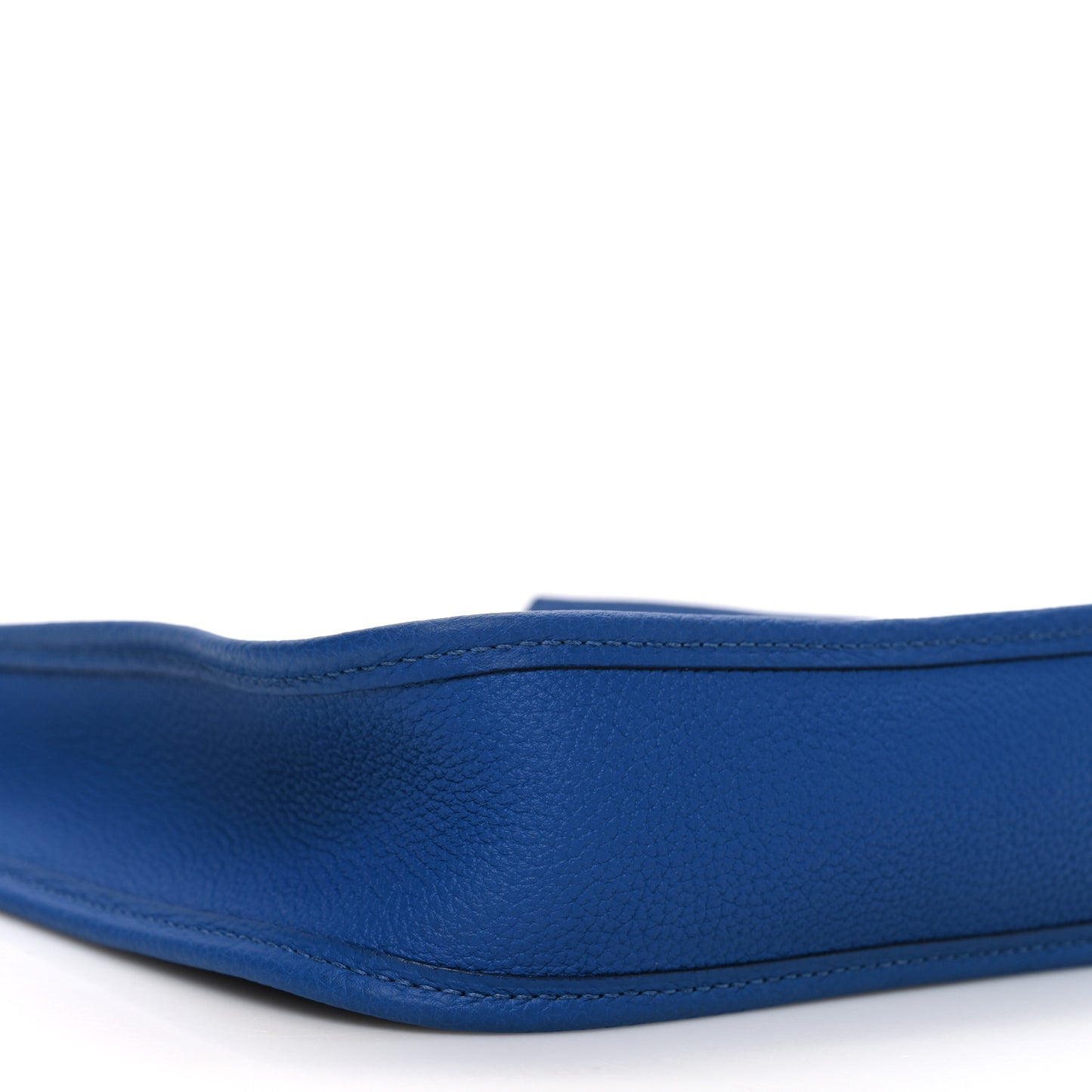 Taurillon Maurice Evelyne TPM Bleu France