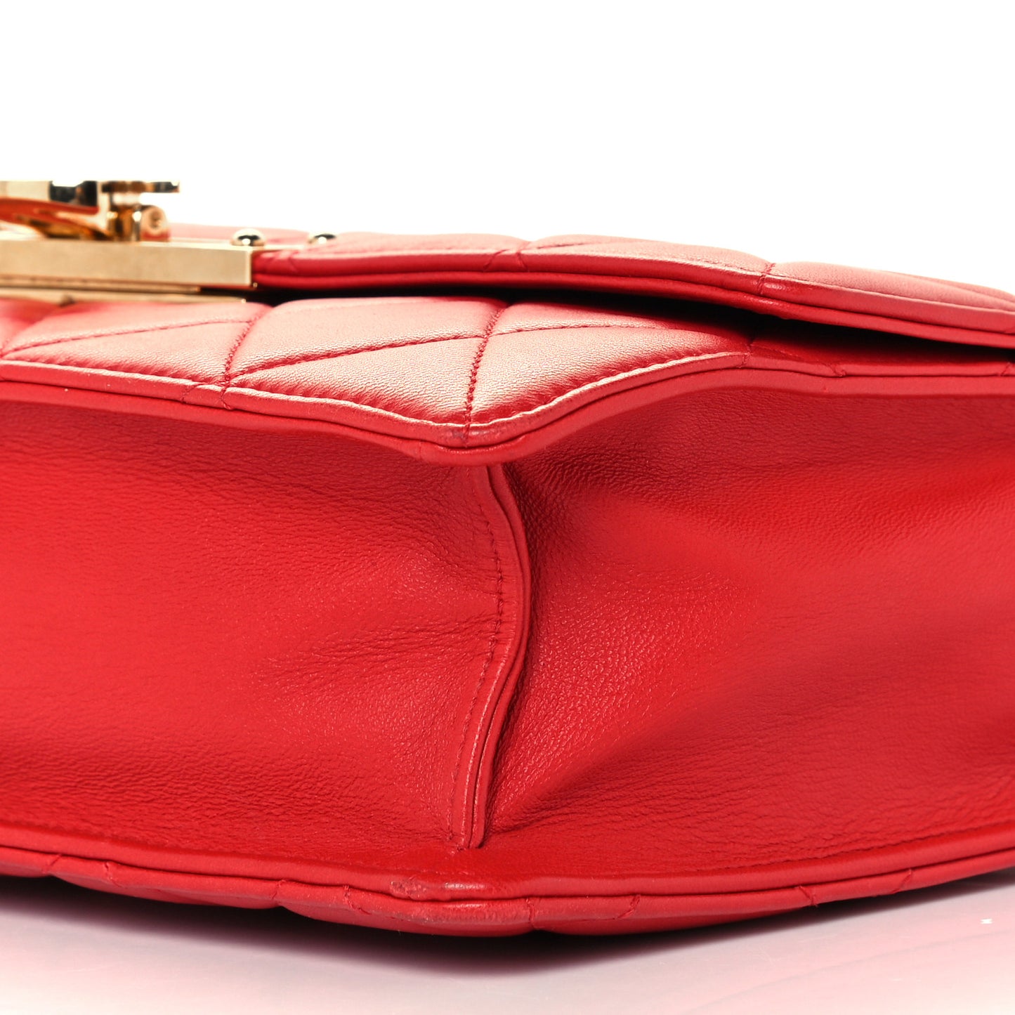 Lambskin Quilted Large Golden Class Flap Red
