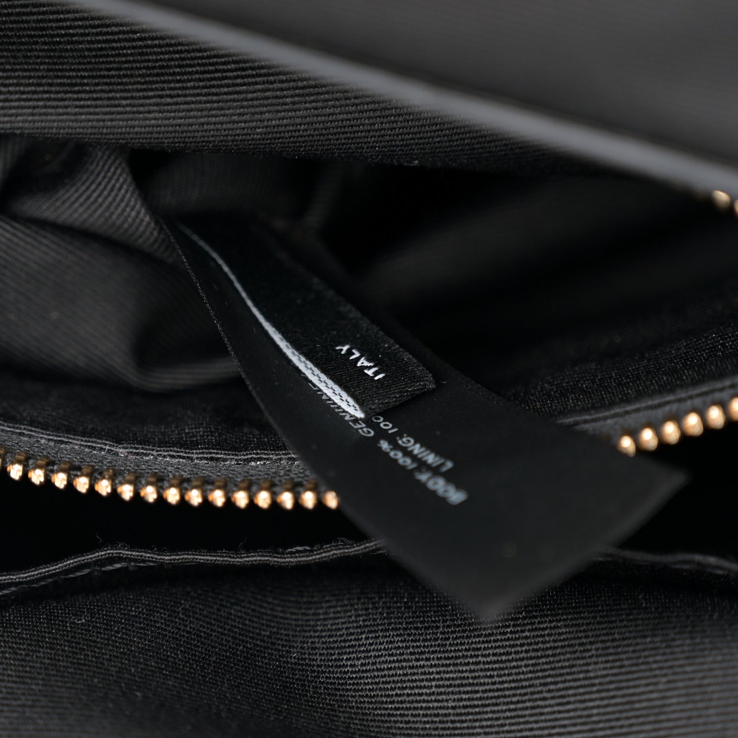 Calfskin Quilted Stam Black