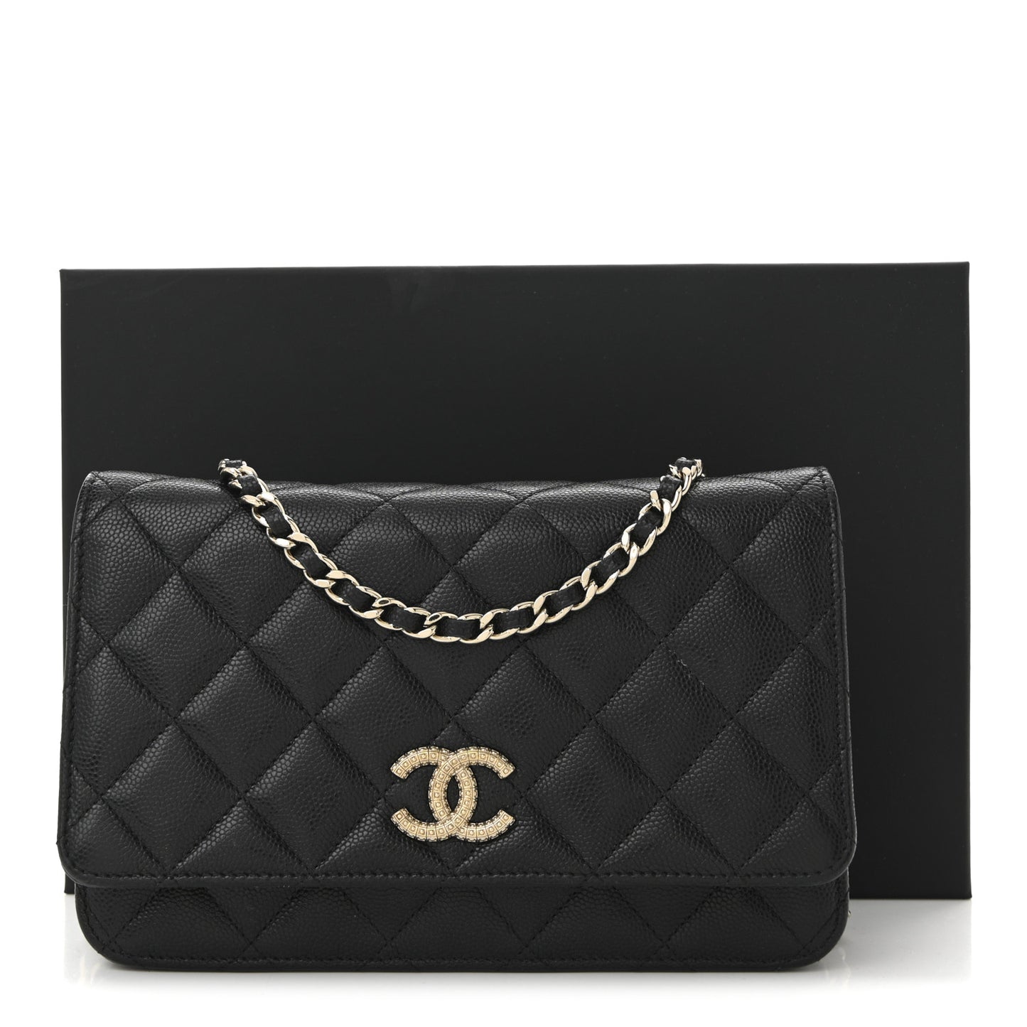 Caviar Quilted Textured CC Wallet On Chain WOC Black
