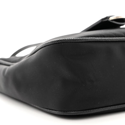 Prada Nylon Re-Edition 2005 Shoulder Bag Black 11 of 12