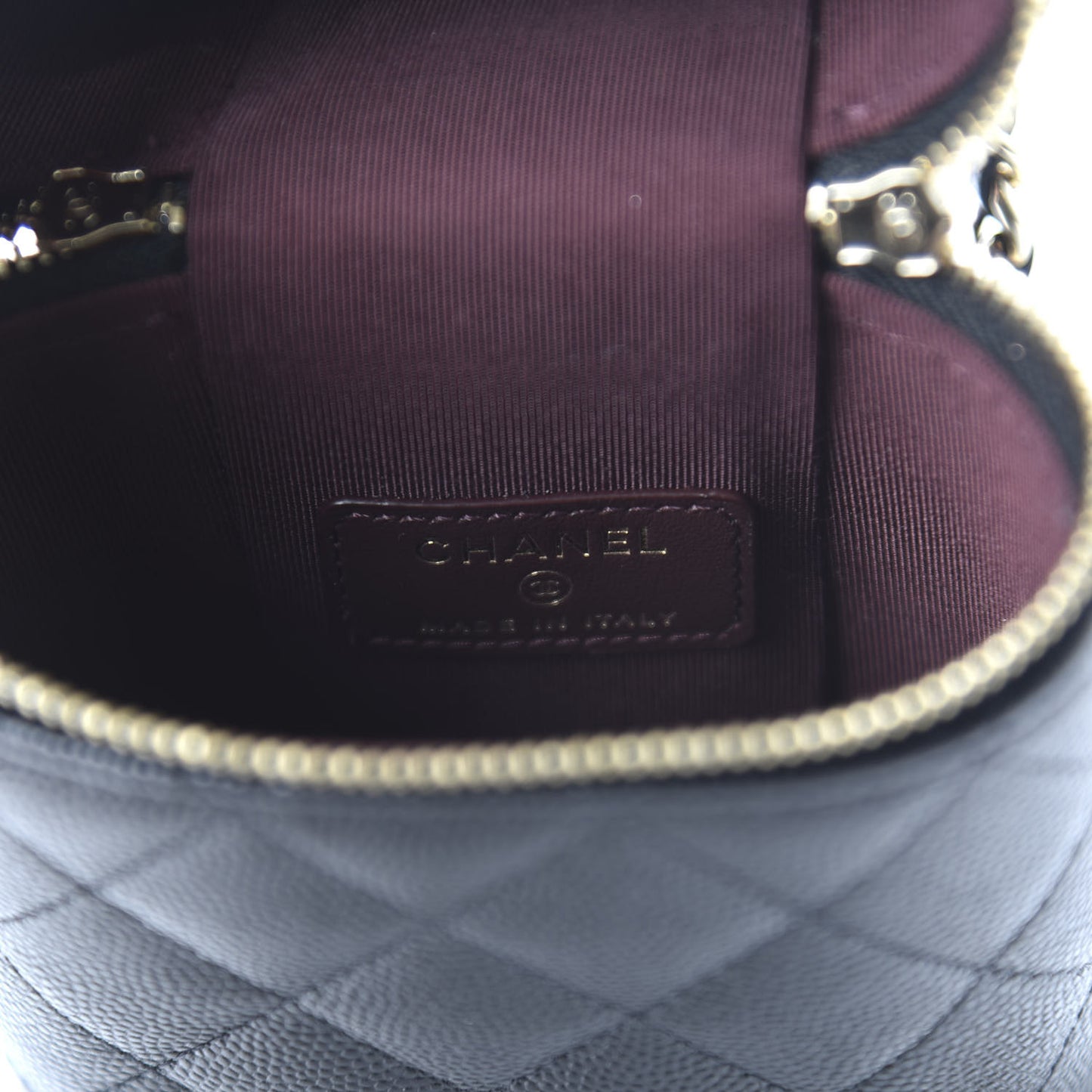 Caviar Quilted Phone Holder With Chain Black