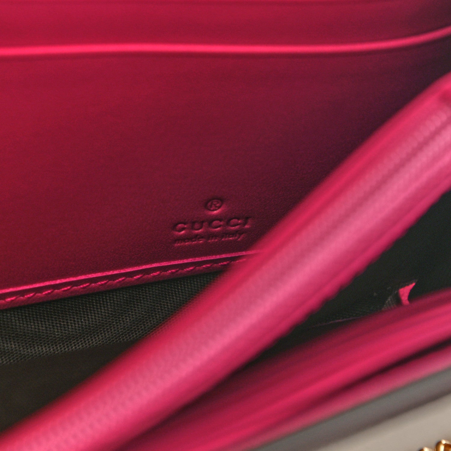Gucci GG Supreme Monogram Moon Calfskin Padlock Continental Chain Wallet Beige Ebony Hibiscus Red New Rosette 6 of 11