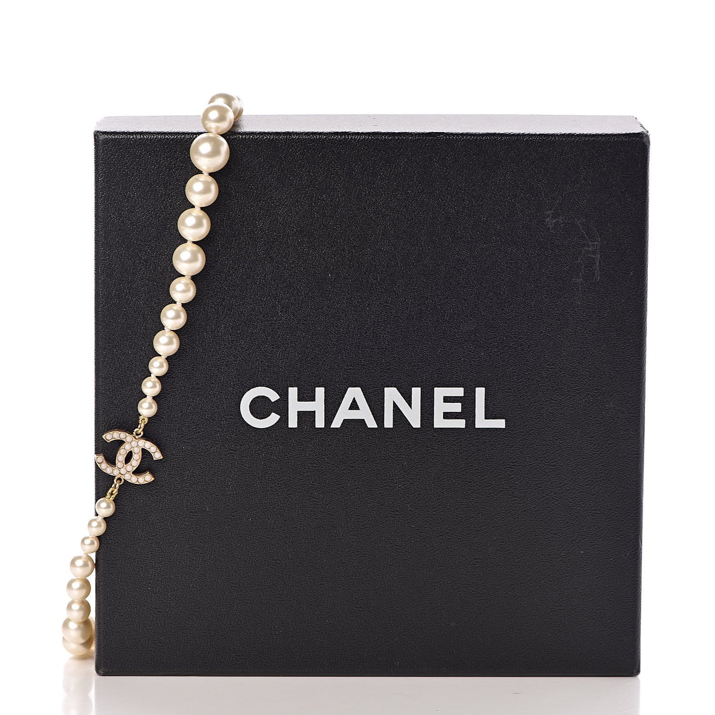Graduated Pearl CC Long Necklace Light Gold