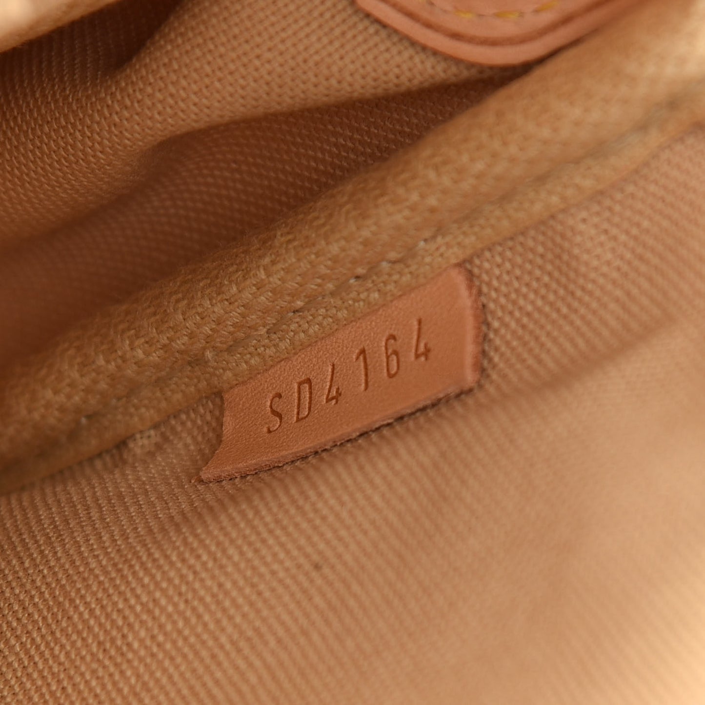 Damier Azur Favorite PM