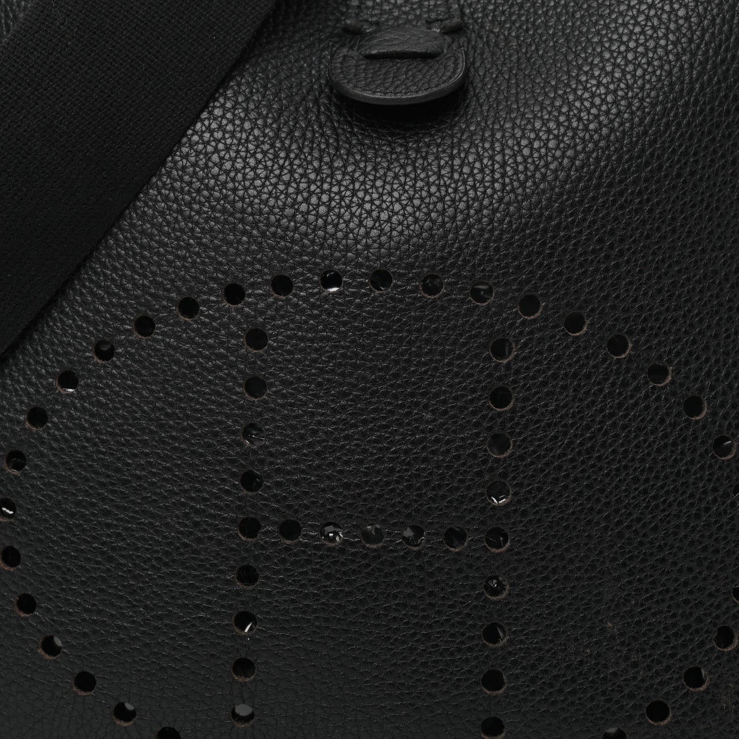 Taurillon Clemence Evelyne II PM Black