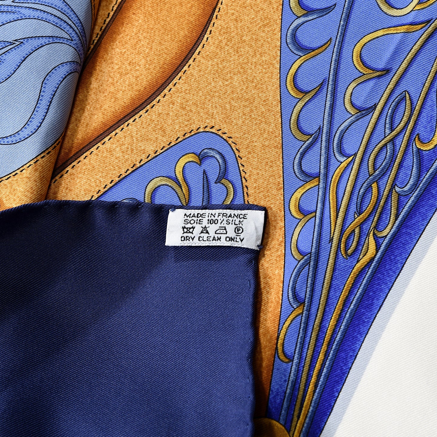Silk Festival des Amazones Scarf 90