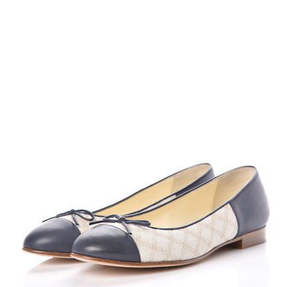 Chanel Toile Oily Calfskin CC Cap Toe Ballerina Flats 38 Light Beige Navy 3 of 9