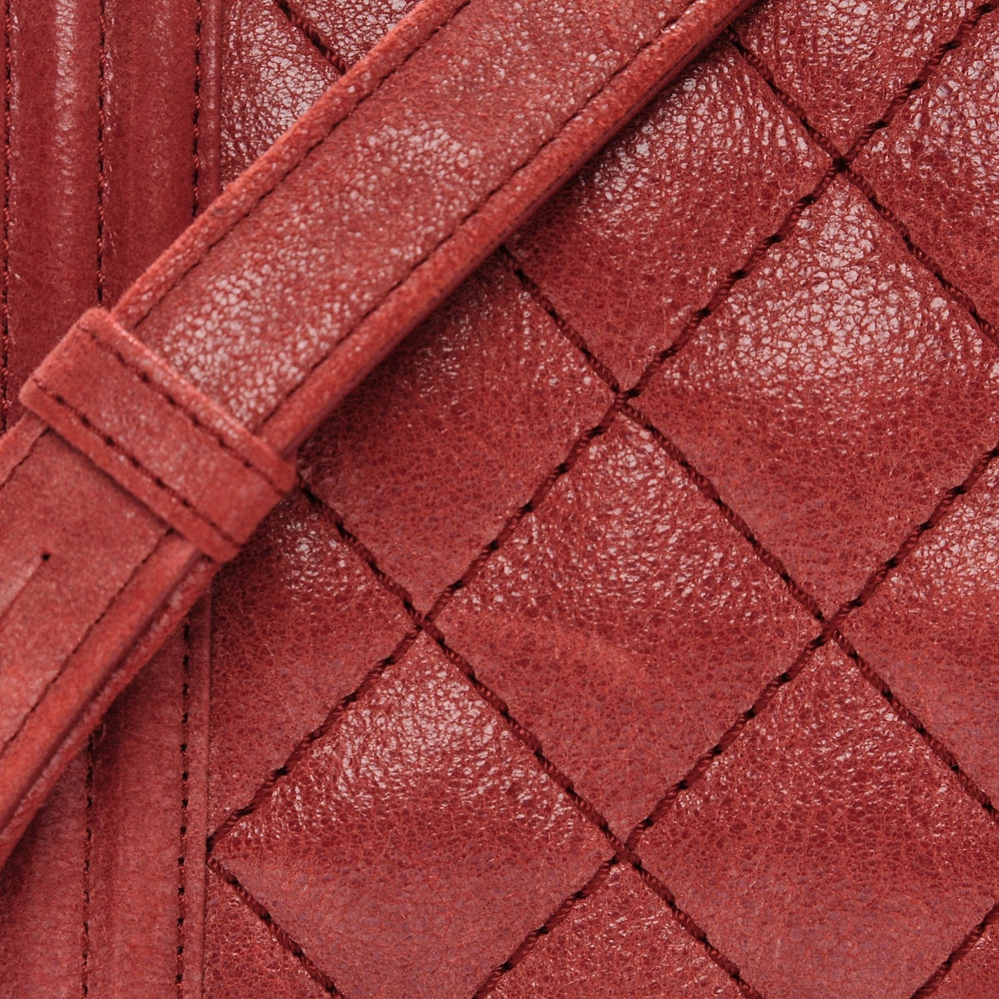 Iridescent Calfskin Quilted Small Gentle Square Boy Flap Red