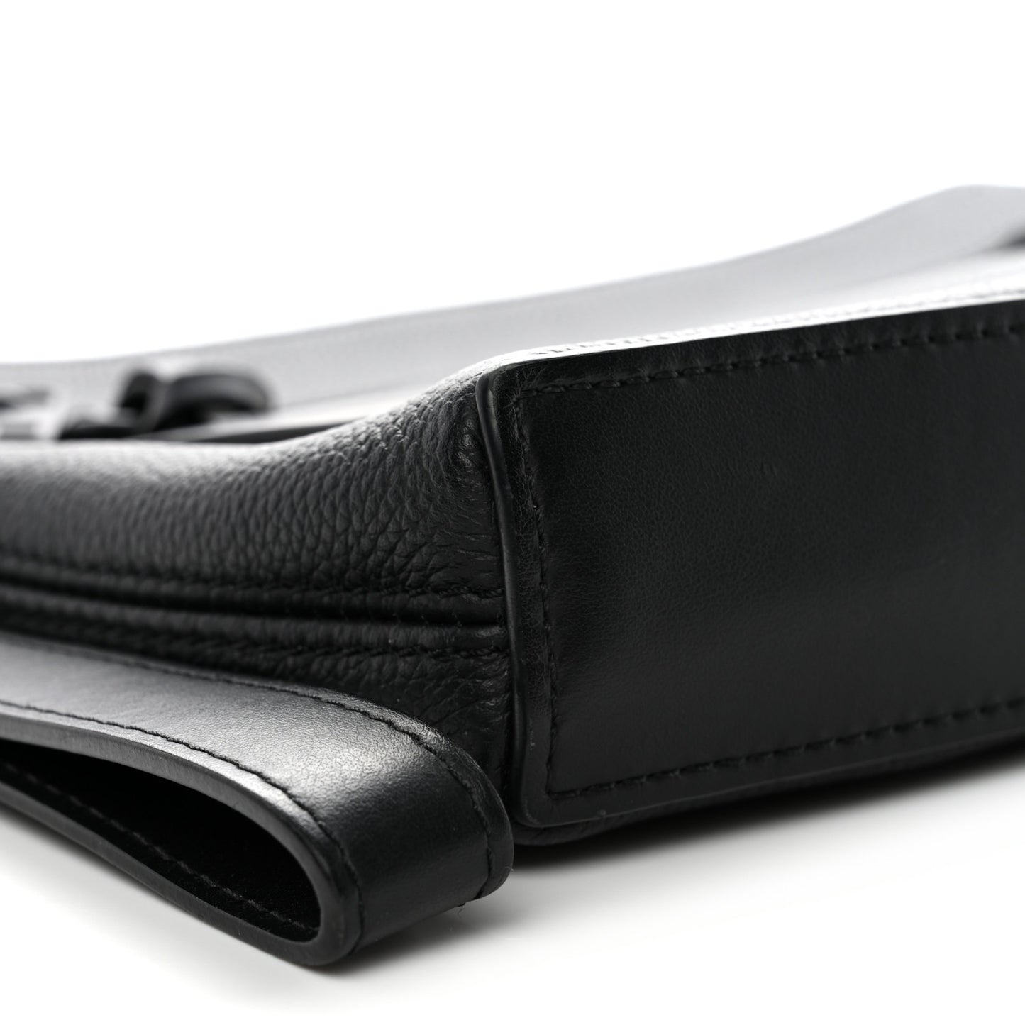 Grained Calfskin Aerogram Takeoff Pouch Black