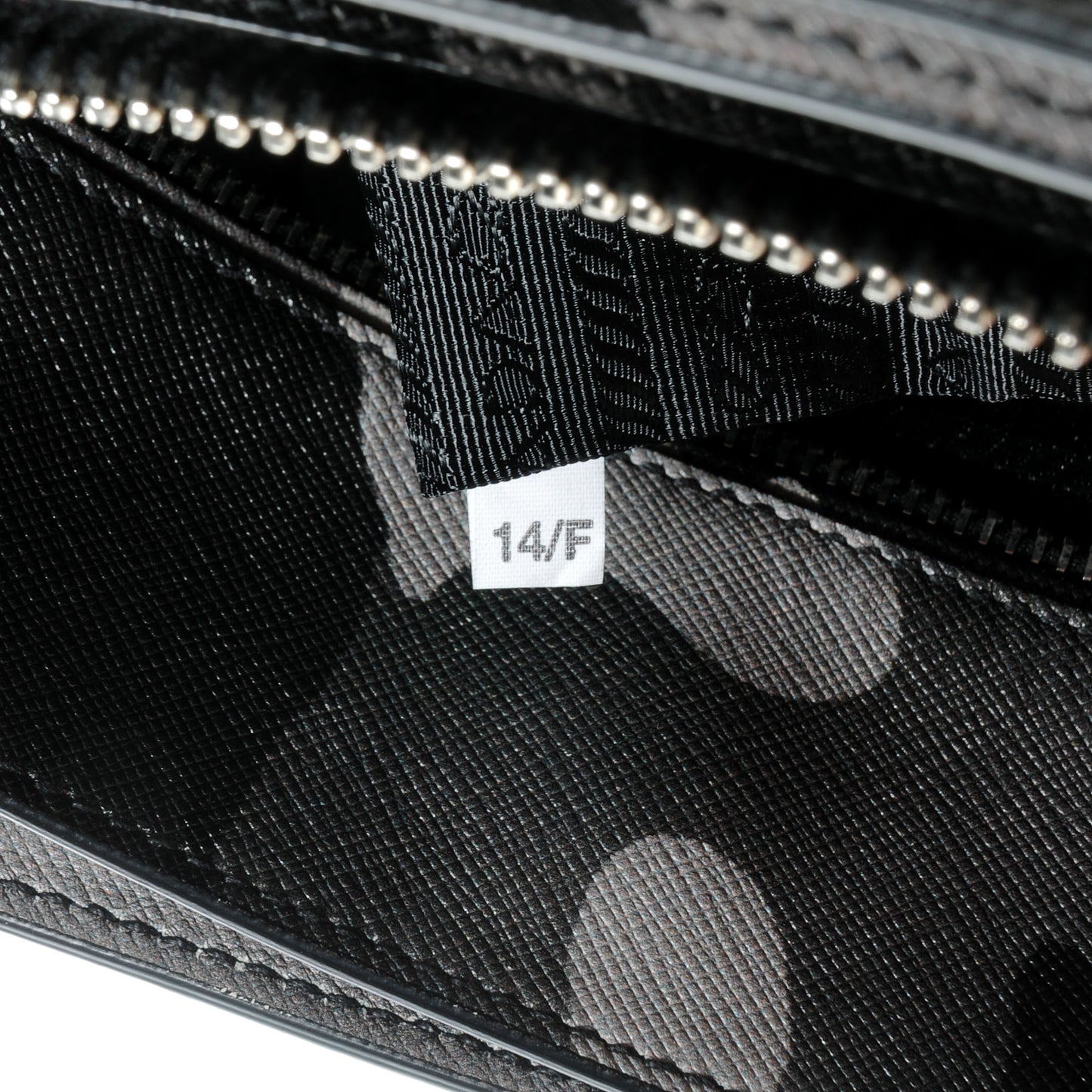 Saffiano Soft Camouflage Print Tote Marmo Dis Camouflage