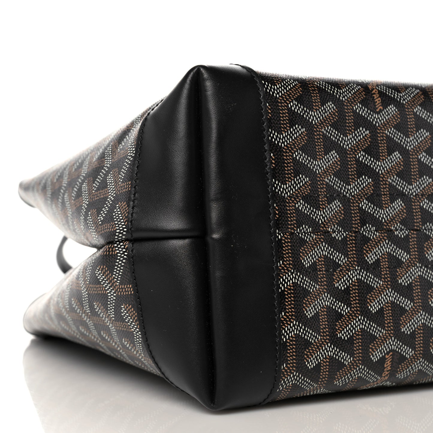 Goyardine Bellechasse PM Black