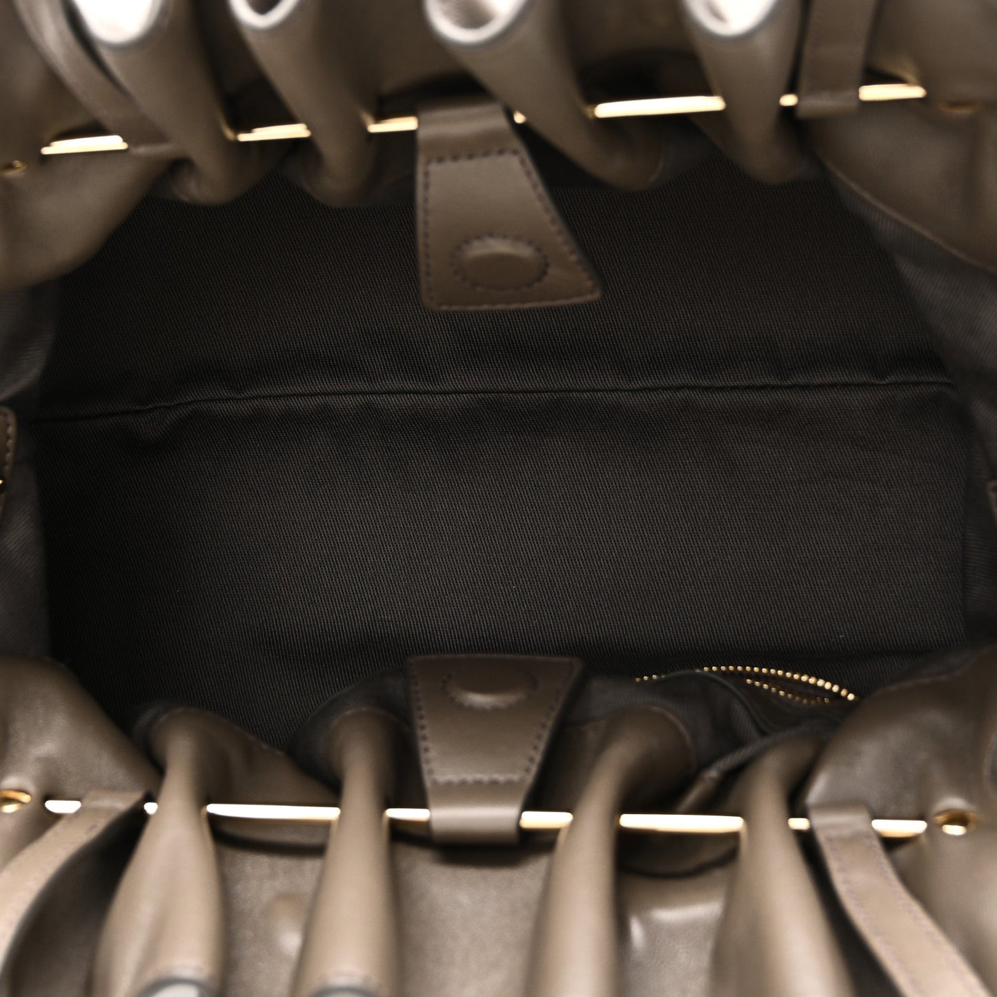 Nappa Medium Soft Bag Cement