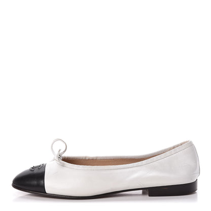 Chanel Lambskin Cap Toe Ballerina Flats 38.5 White Black 1 of 19