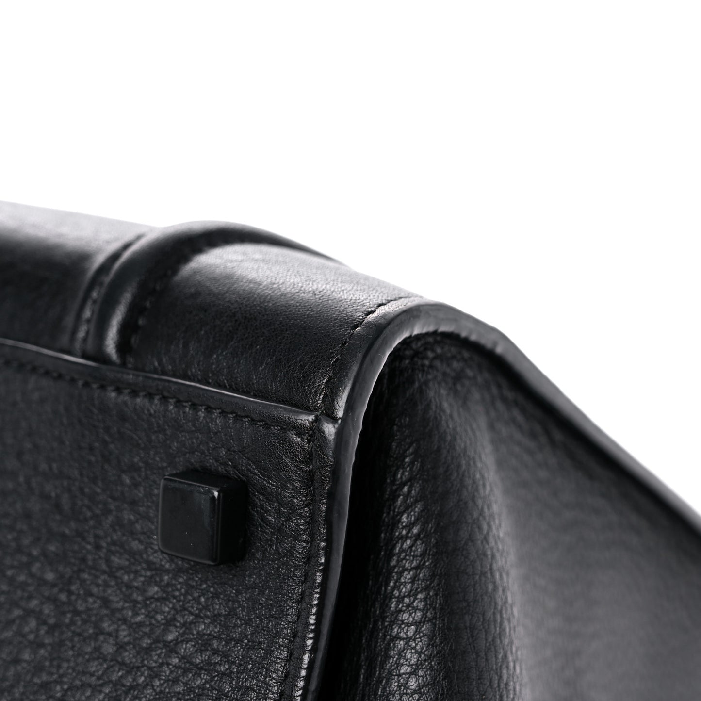 Grained Calfskin Medium Phantom Luggage Black