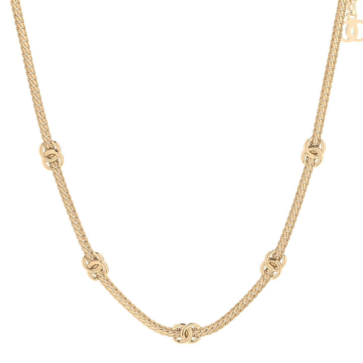 Metal CC Short Chain Necklace Gold