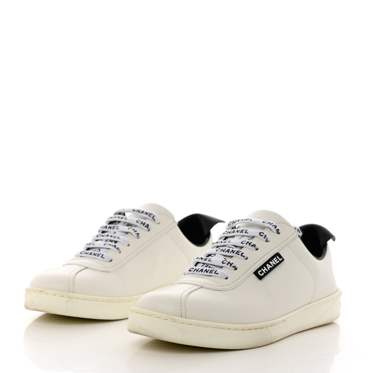 Calfskin CC Womens Sneakers 37 White