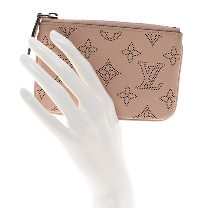 Louis Vuitton Mahina Key Pouch Magnolia 2 of 6