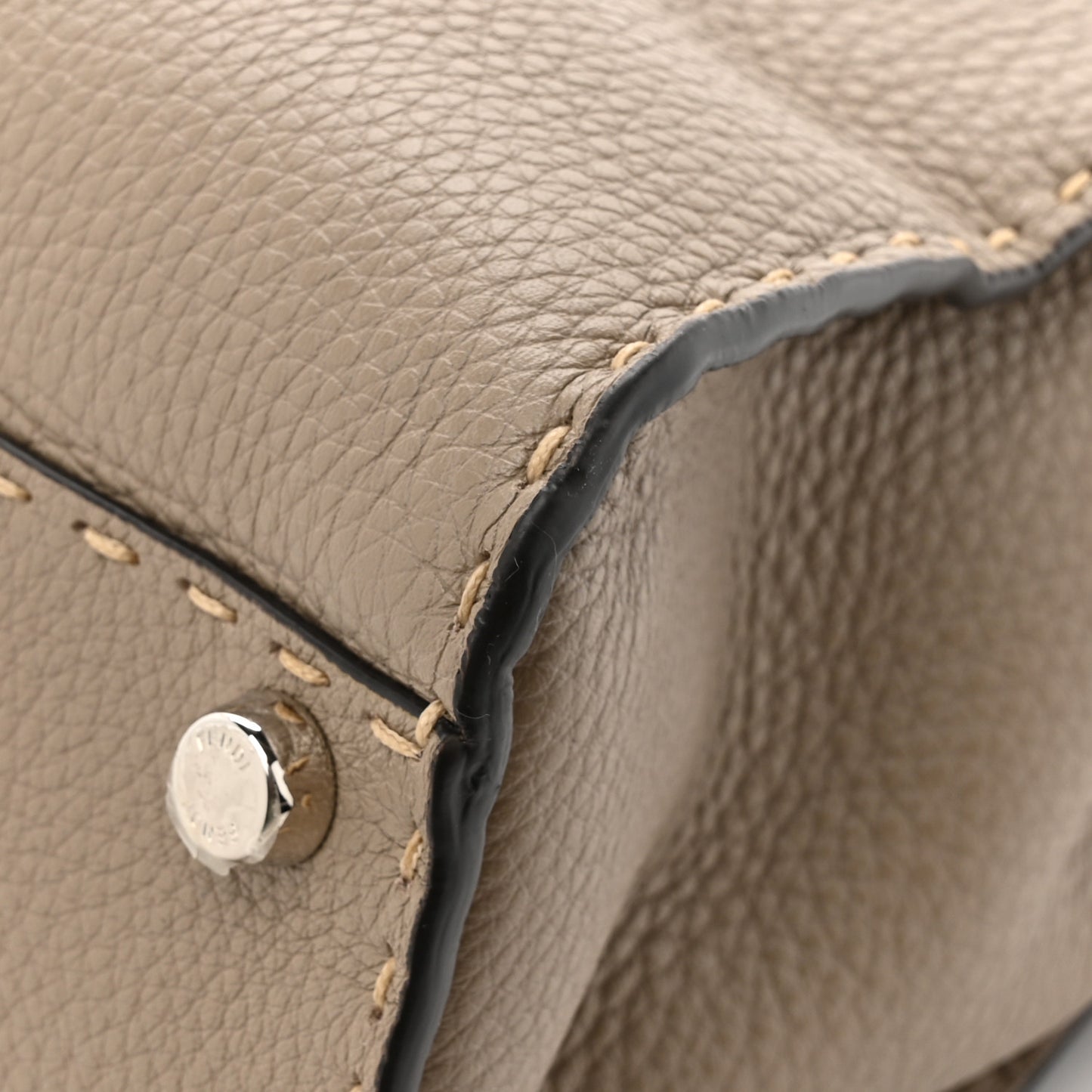 Cuoio Romano Selleria Medium Peekaboo Iconic Satchel Corda