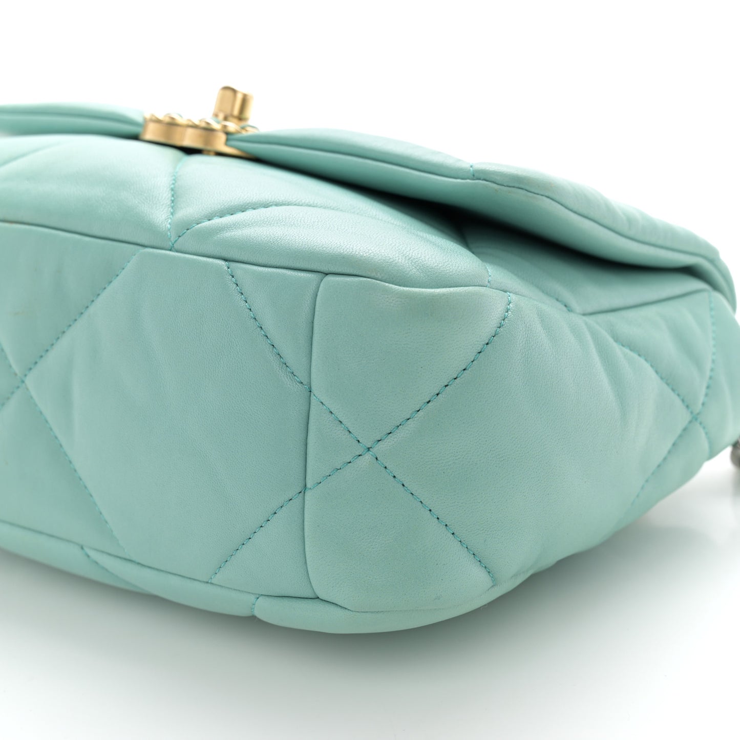 Shiny Lambskin Quilted Medium Chanel 19 Flap Light Blue