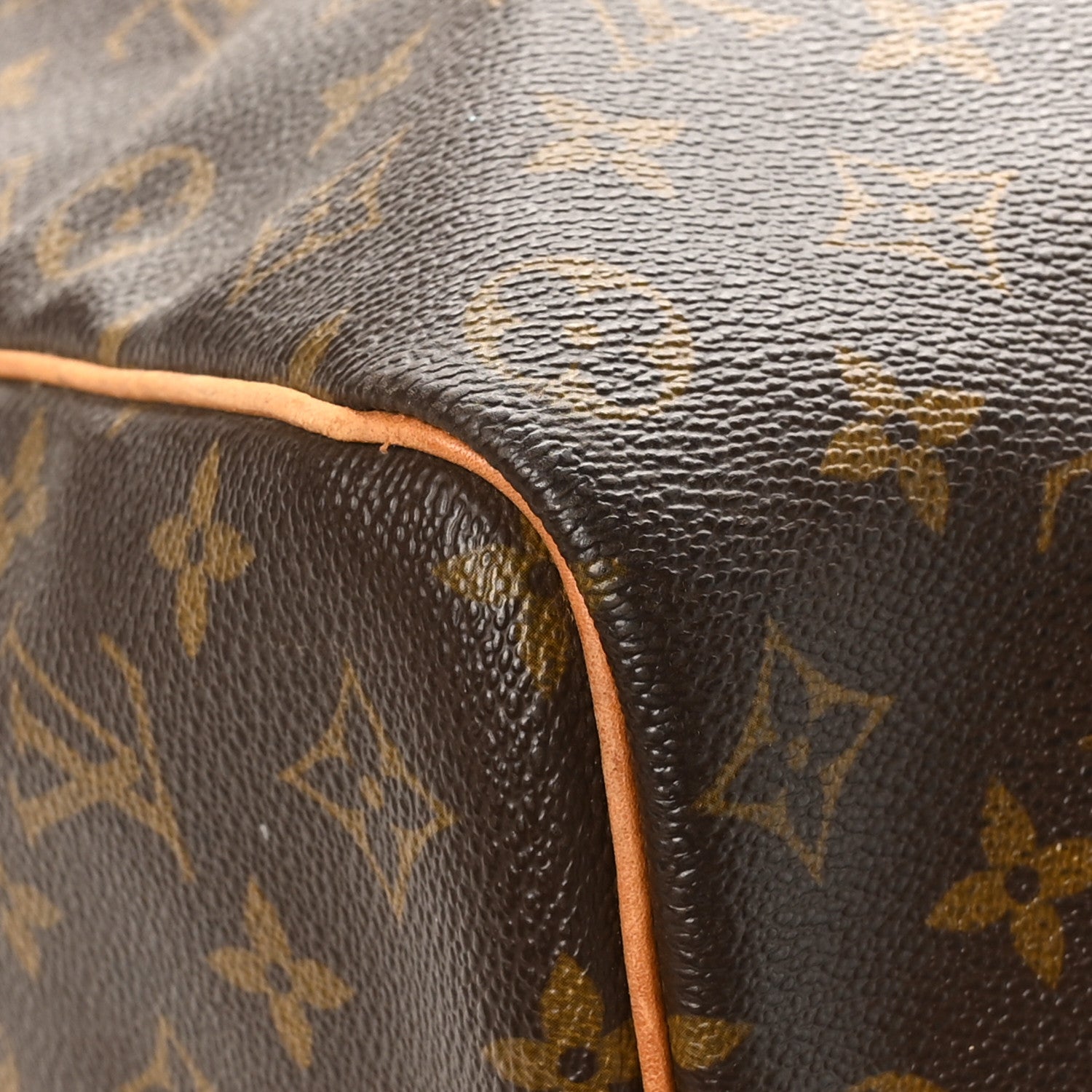 Louis Vuitton Monogram Keepall 50 11 of 15