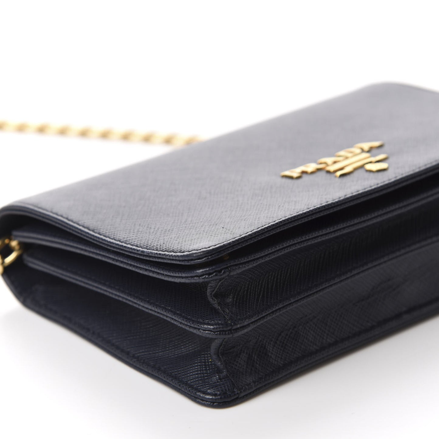 Saffiano Lux Chain Wallet Baltico